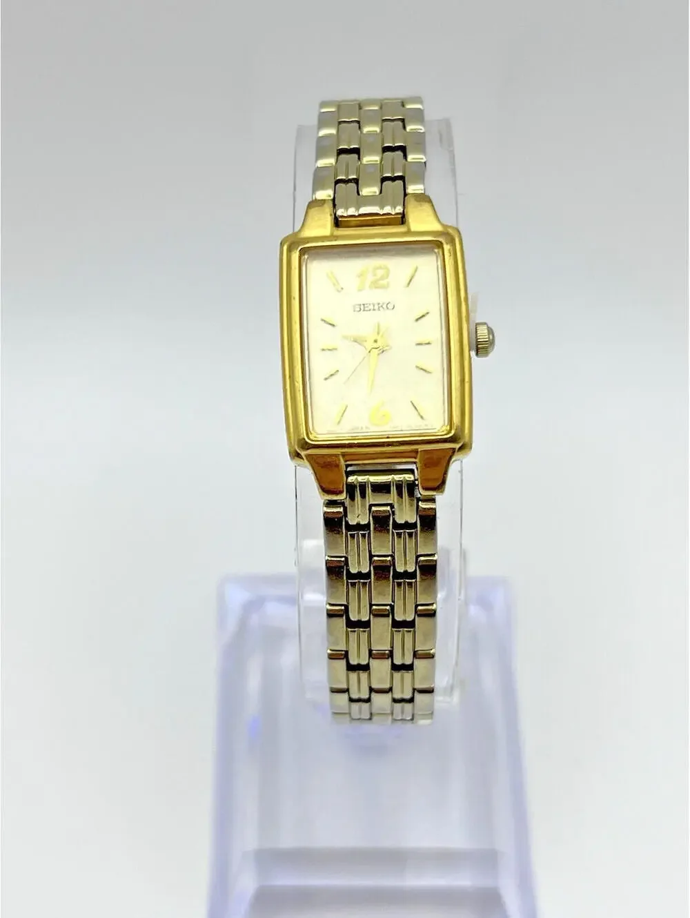 Seiko vintage womens